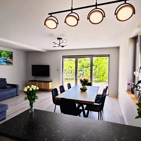 Sztorm Piękny Dom Nad Morzem Na Wyłączność