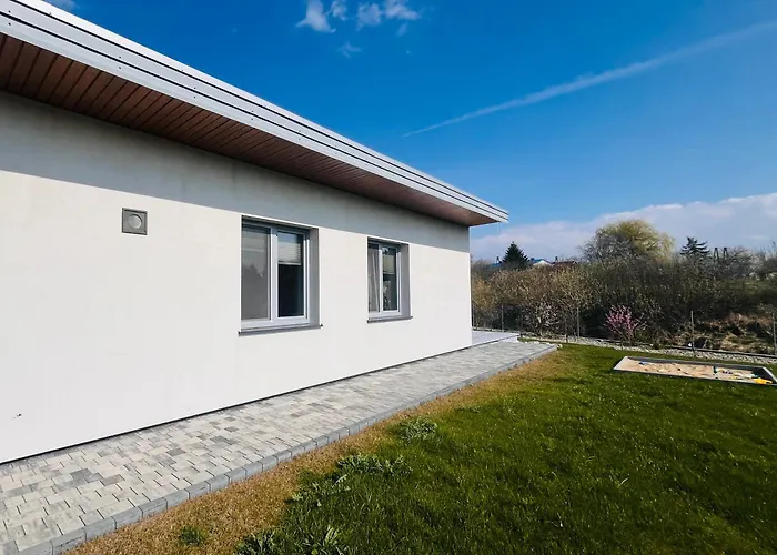 Sztorm Piekny Dom Nad Morzem Na Wylacznosc Sianozety